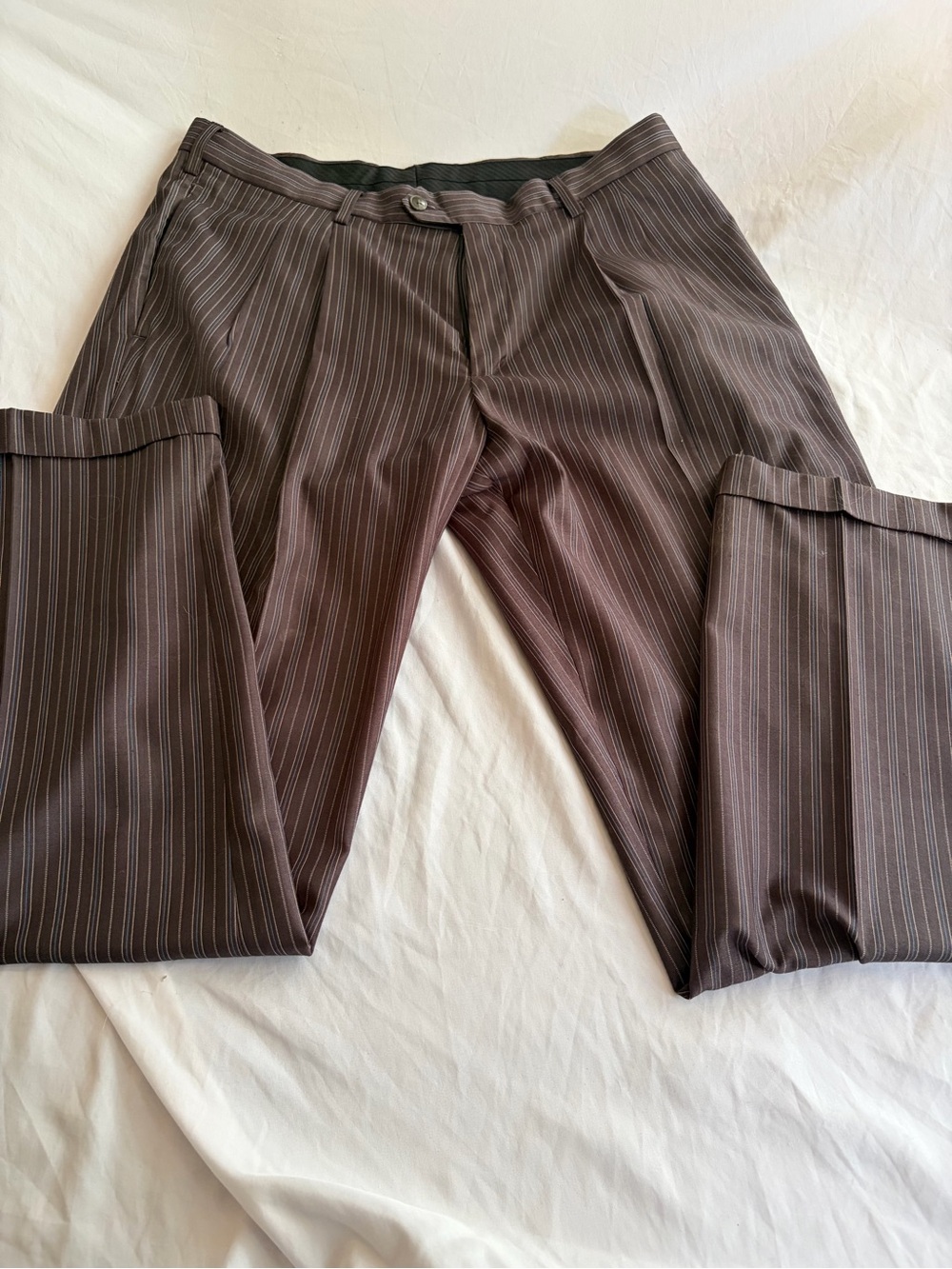Roundtree & Yorke Brown Pinstripe Dress Pants Size 36x32